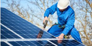 Installation Maintenance Panneaux Solaires Photovoltaïques à Chisseria